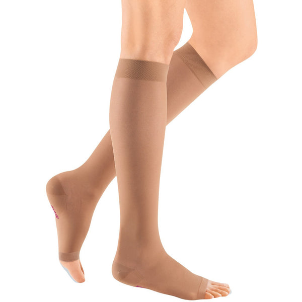mediven sheer & soft, 20-30 mmHg, Calf High, Open Toe