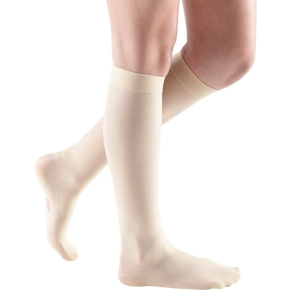 mediven sheer & soft, 15-20 mmHg, Calf High, Closed Toe