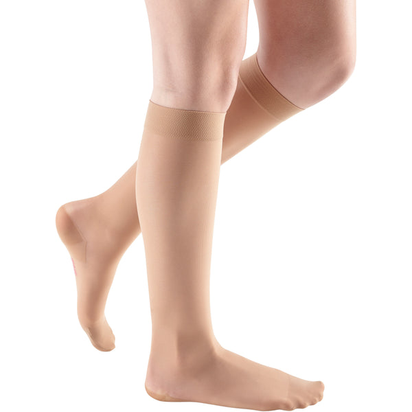 mediven sheer & soft, 15-20 mmHg, Calf High, Closed Toe
