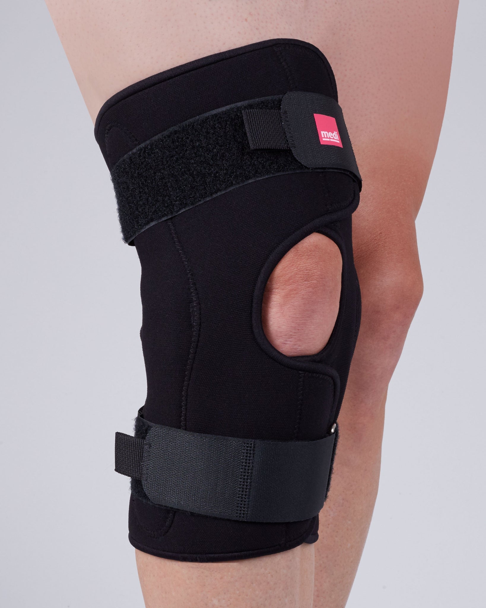Essential knee brace