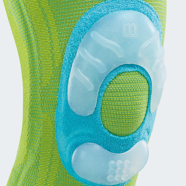 Genumedi PSS silicone massages soft-tissue around the knee cap