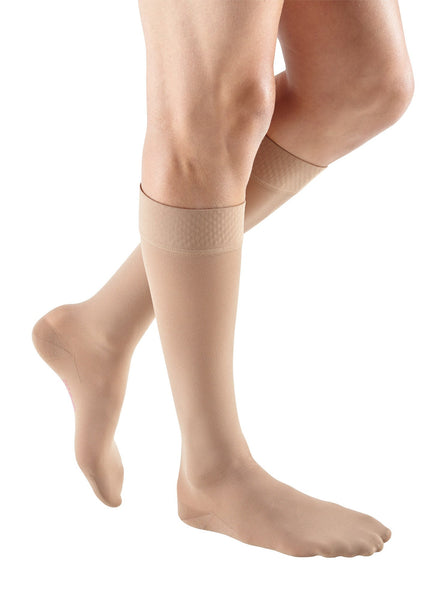 mediven plus 20-30 mmHg calf extra-wide beaded topband closed toe standard