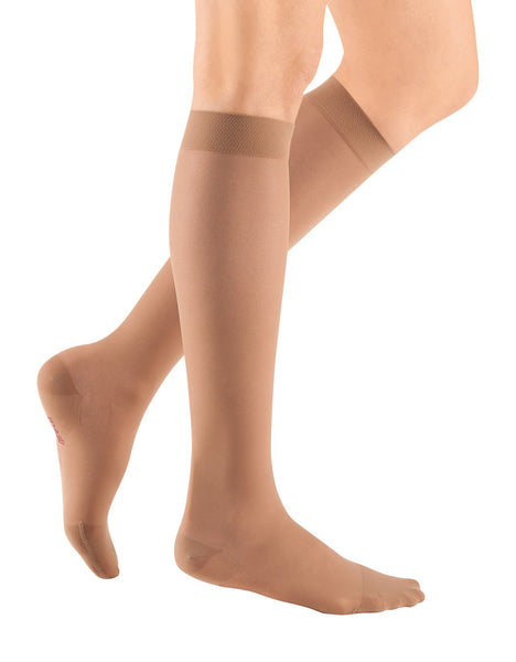 mediven sheer & soft 20-30 mmHg calf closed toe standard